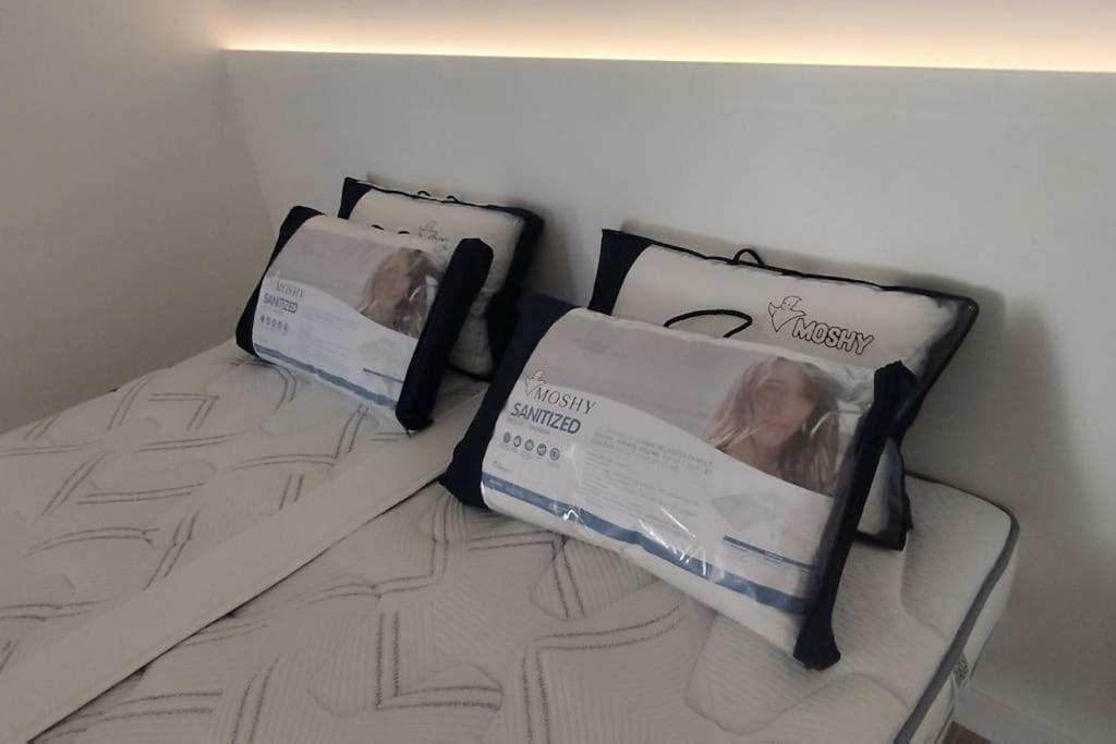 Aux Bons Voisins Holiday home *